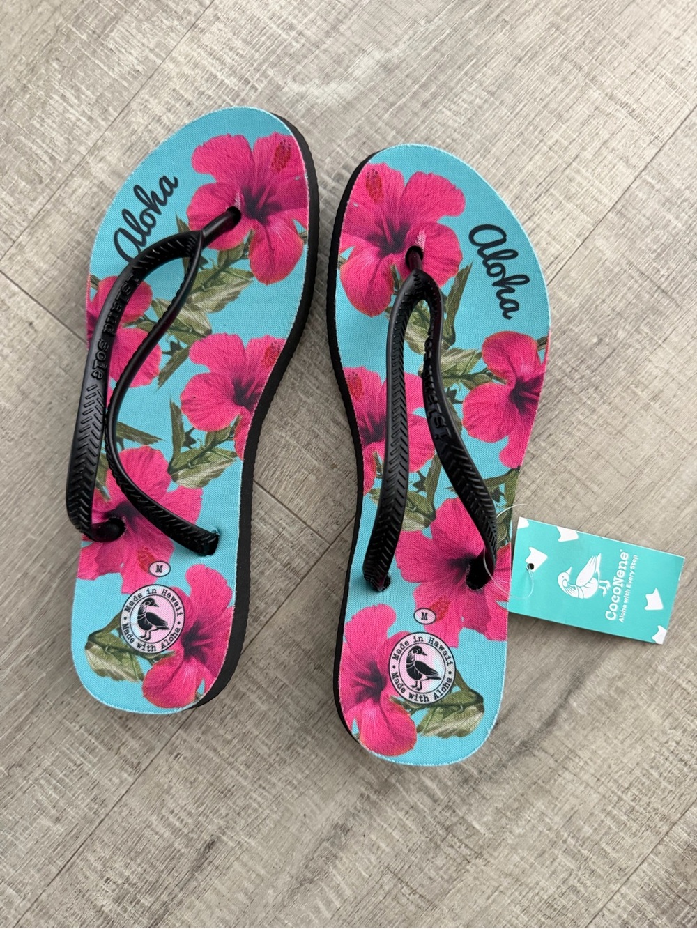 Aloha Floral Flip Flops with Pink Hibiscus on Turquoise New